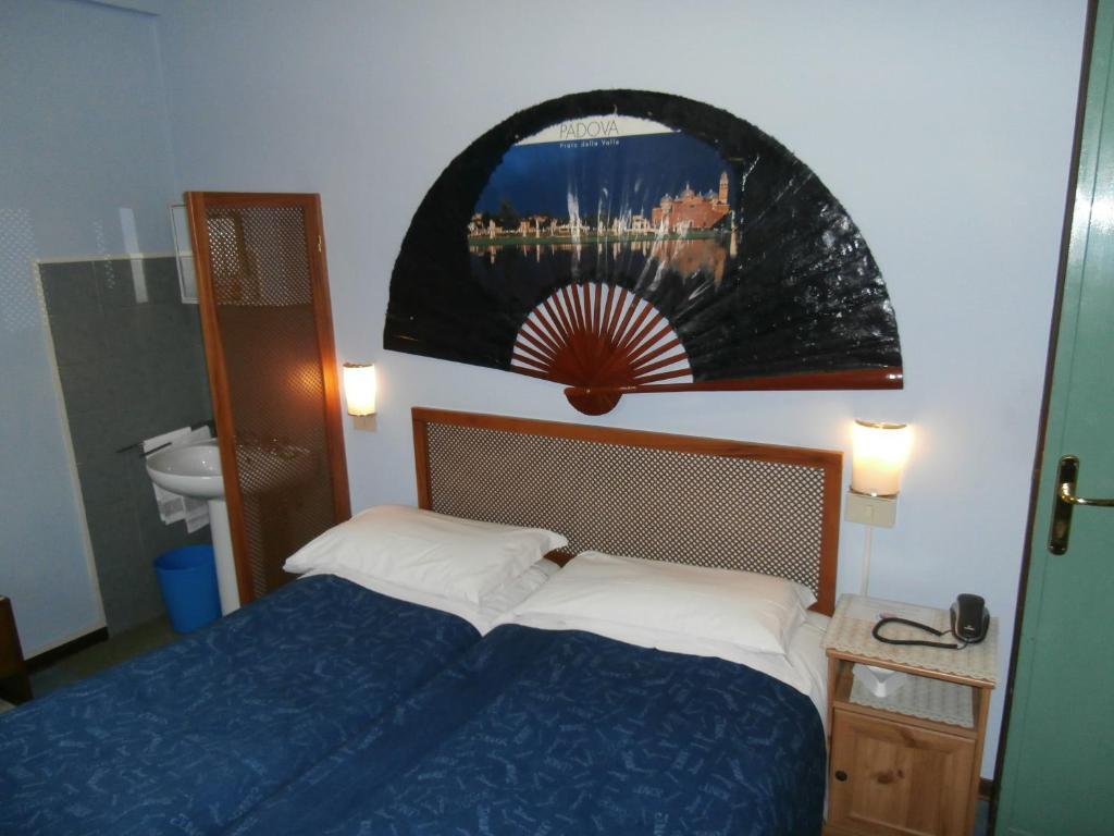 Albergo Junior Padua Habitación foto