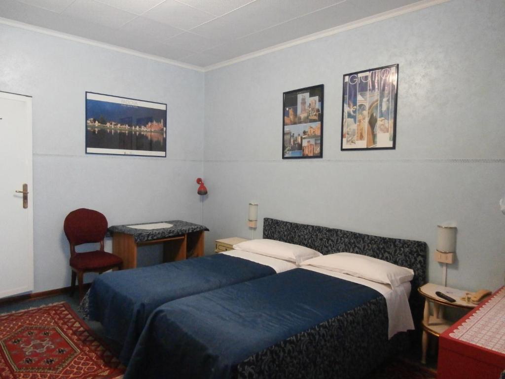 Albergo Junior Padua Habitación foto